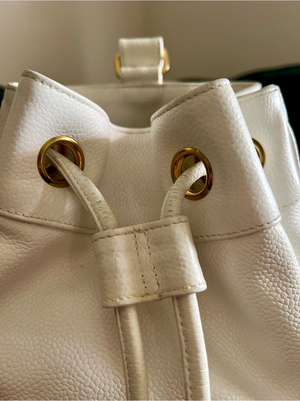 Vintage CHANEL Timeless Drawstring Sling Crossbody Backpack Caviar Medium White - Picture 10 of 15